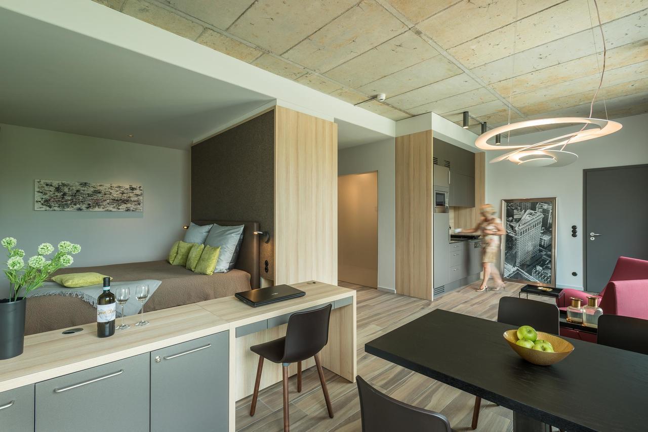 Golden Ball, Exclusive Serviced Apartments Munich Aschheim Εξωτερικό φωτογραφία