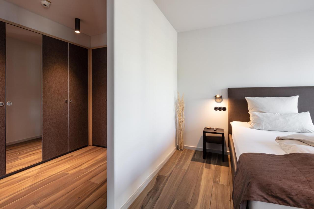 Golden Ball, Exclusive Serviced Apartments Munich Aschheim Εξωτερικό φωτογραφία